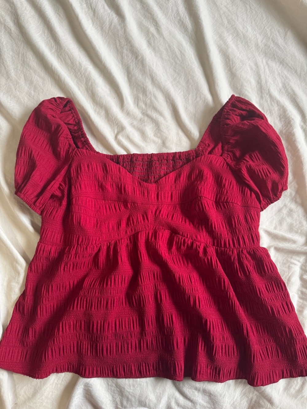 SHEIN Cherry Red Puff Sleeve Smocked Peplum Top